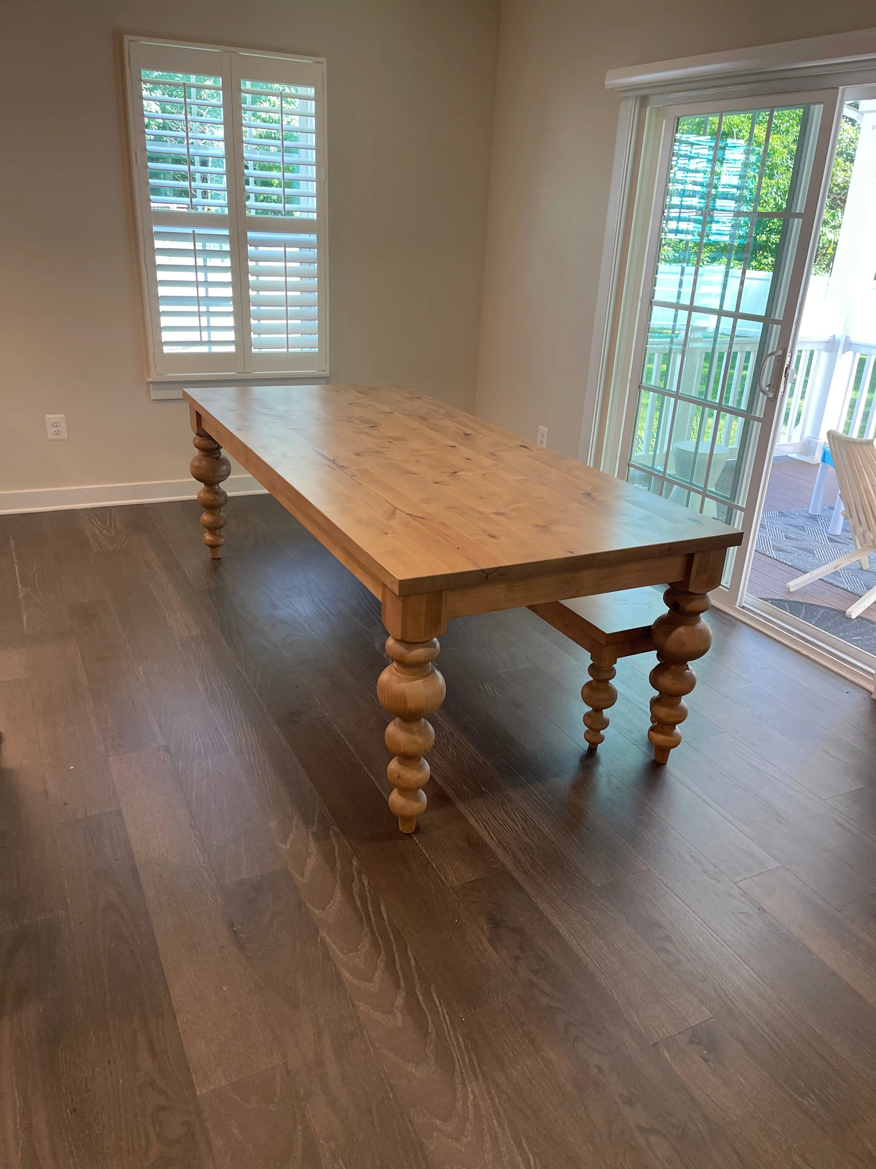 Alice Turned Leg Dining Table - Weathered Oak