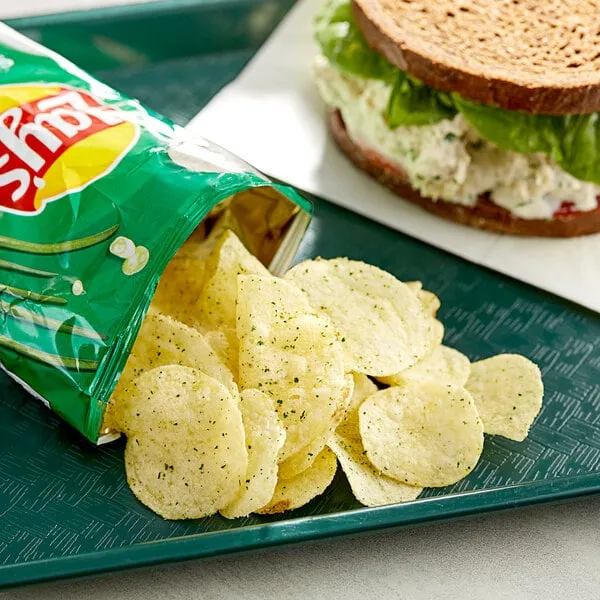 LAY'S SOUR CREAM & ONION (50 BAGS)