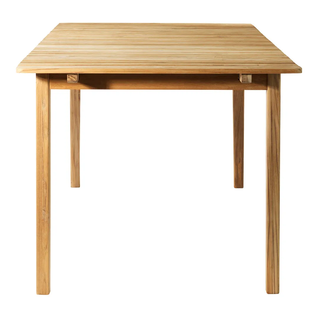 M2 Sammen Dining Table